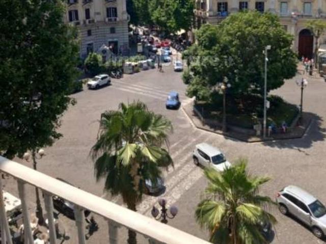 Monolocale piazza Vanvitelli 5, Vomero, Napoli