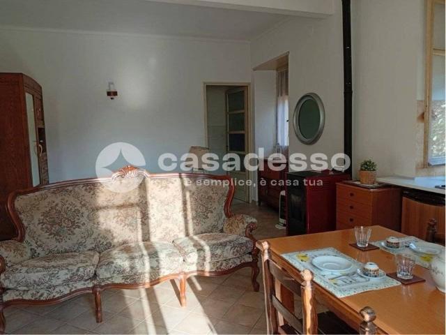 Monolocale via Villa Inferiore 43, Centro, Mezzenile