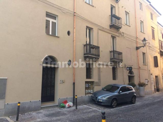 Monolocale via Amedeo Rossi 17, Centro Storico, Cuneo