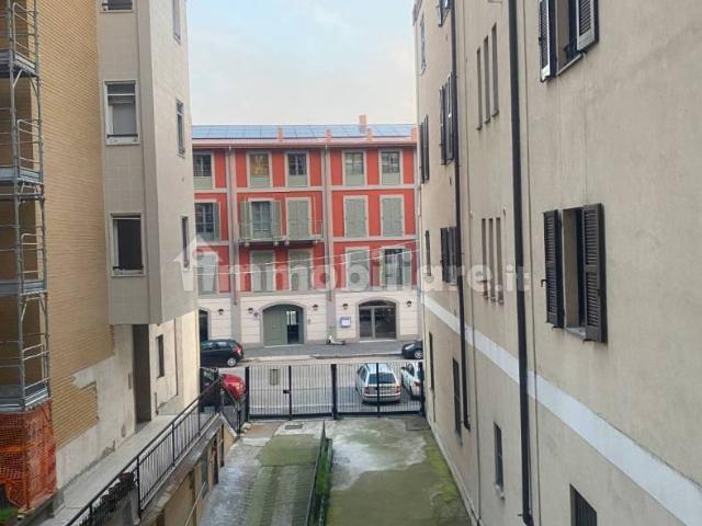 Monolocale via Bonaventura Zumbini 44, Barona, Milano