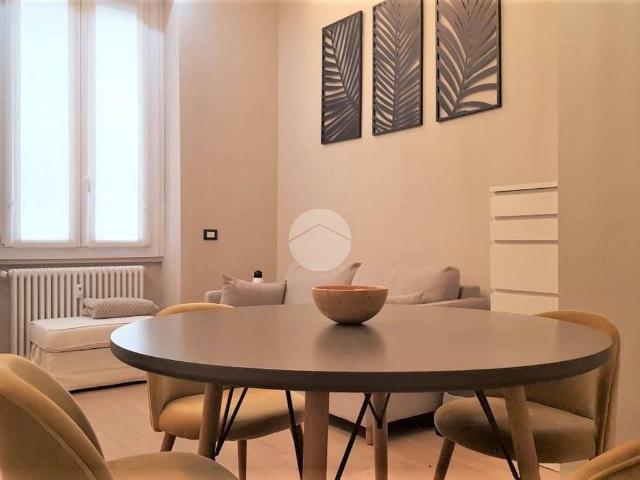 Monolocale via Carlo Farini 40, Isola, Milano