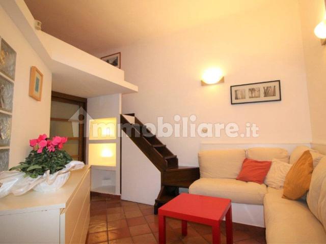 Monolocale via Correggio, De Angeli, Milano
