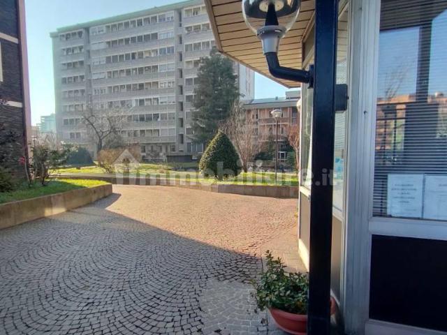 Monolocale via dei Guarneri 24, Vigentino Fatima, Milano