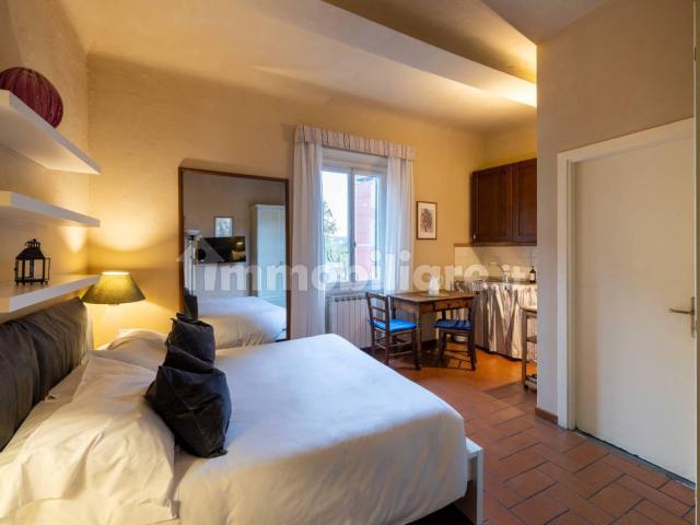 Monolocale via del Giardino Serristori 25, San Niccolò, Firenze