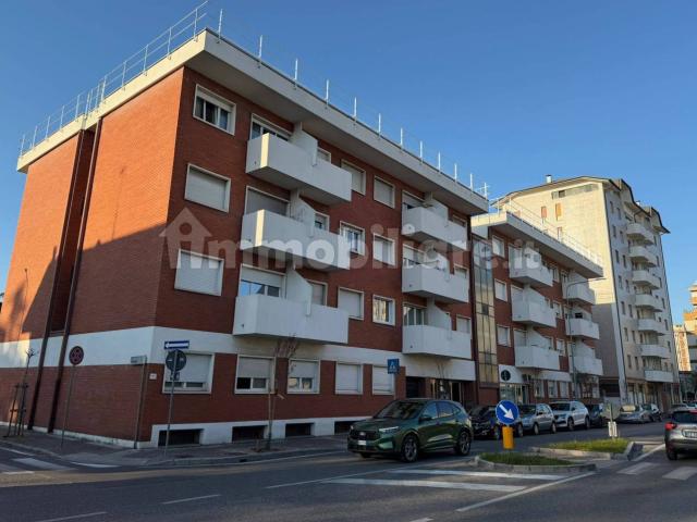Monolocale via Forni di Sotto, Ospedale, Udine