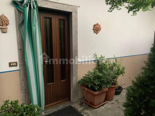 Monolocale via Goffredo Mameli 1, Crugnola, Mornago
