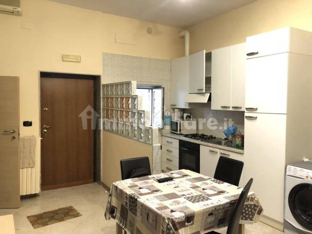 Monolocale via Isonzo 52, Carrassi, Bari