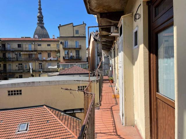 Monolocale via Luigi Tarino 7, Vanchiglia, Torino