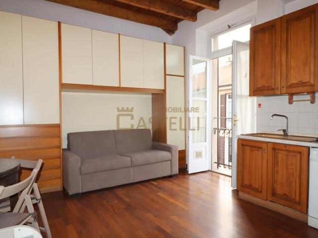 Monolocale Via Orti 900€