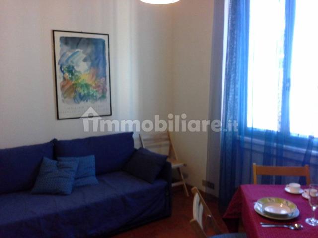Monolocale via Paolo Frisi 10, Porta Venezia, Milano