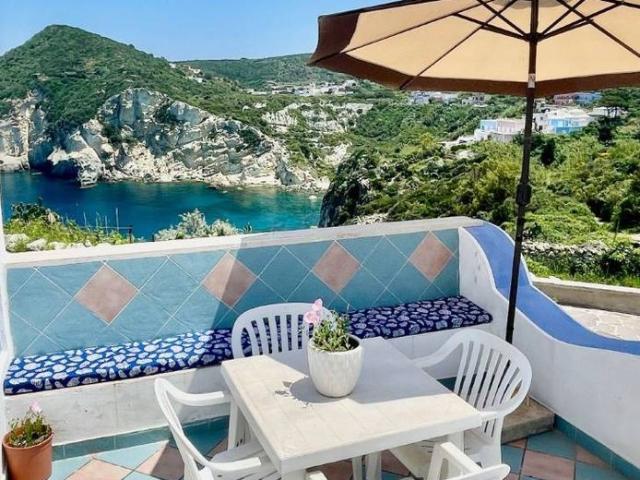 Monolocale via Piana, Le Forna, Ponza