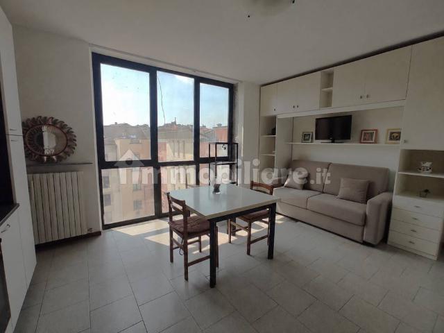 Monolocale via San Bartolomeo, Via Taverna Ospedale, Piacenza
