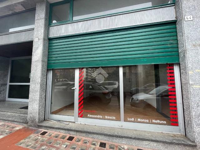 Monolocale via San Giovanni 64, Centro, Borgomanero