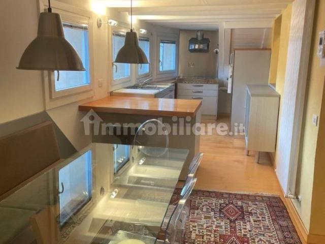 Monolocale 120 m², Udine