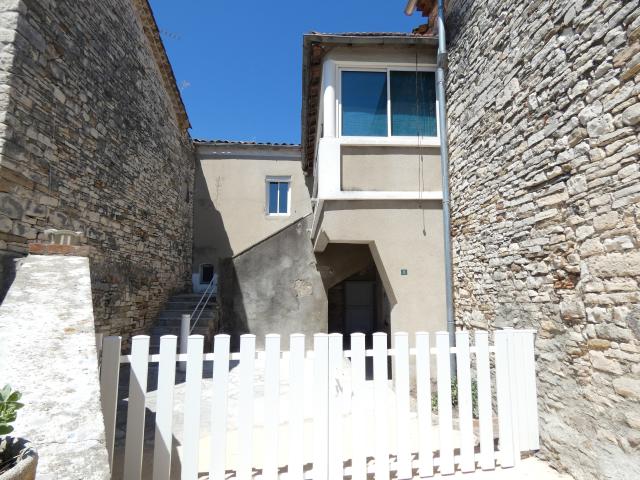 Mons, maison de village de caractère