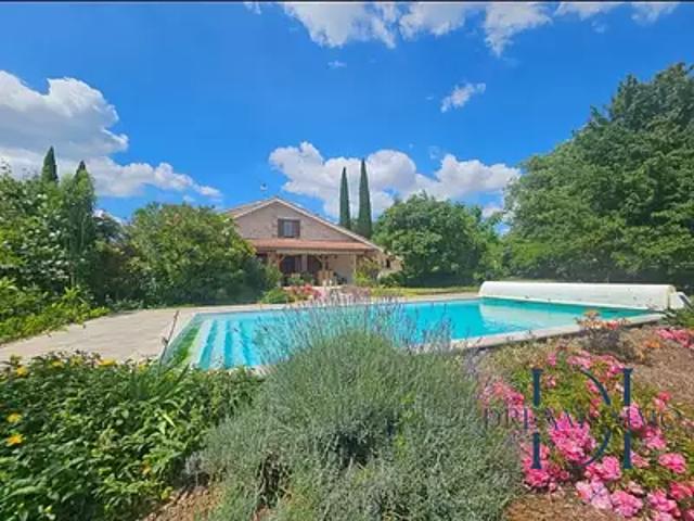 Monségur 33580 Achat / Vente maison 7 pièces t7 piscine terrasse