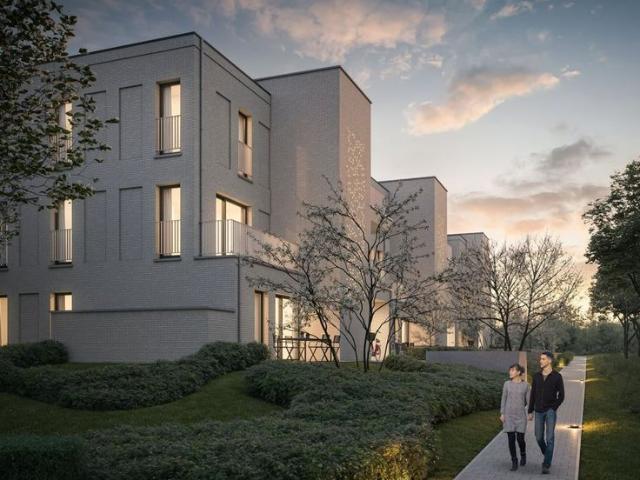 Mooi nieuwbouwapp, 2 slpk met terras/tuin voor en zijkant
