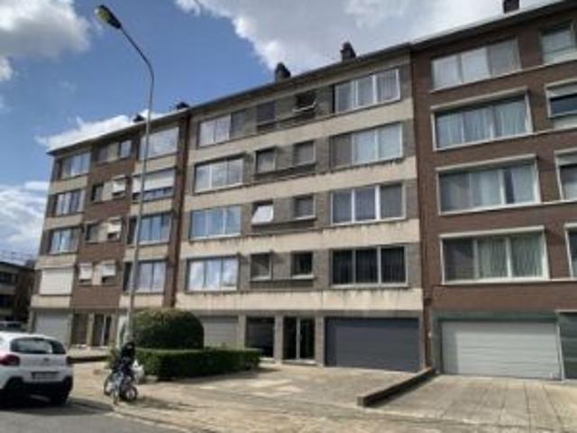 Mooi appartement met 2 slaapkamers en garage