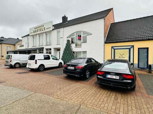 Mooi appartement in centrum met 2 slaapkamers en terras!