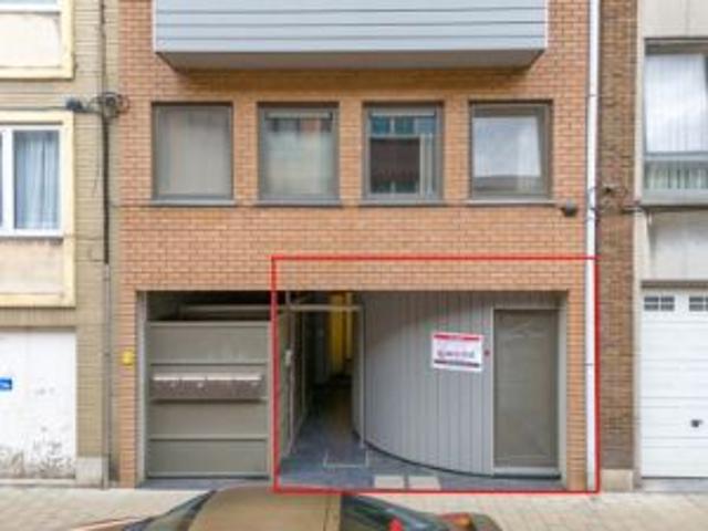 Mooi, instapklaar gelijkvloers appartement met groot terras