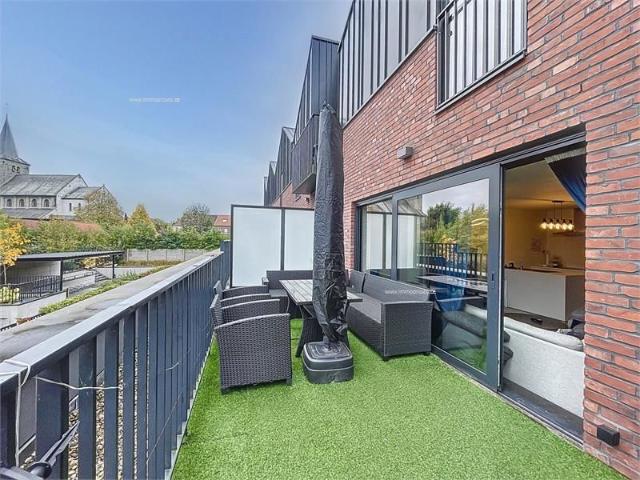 Mooi recent appartement met ruim terras te Oudenaarde