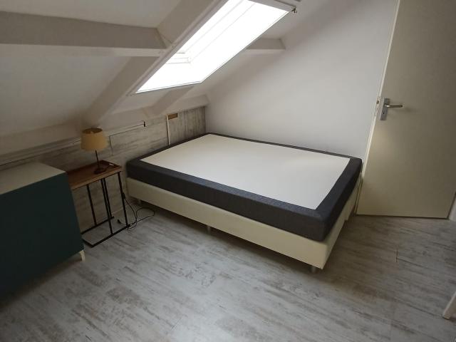 mooie kamer te huur aangeboden