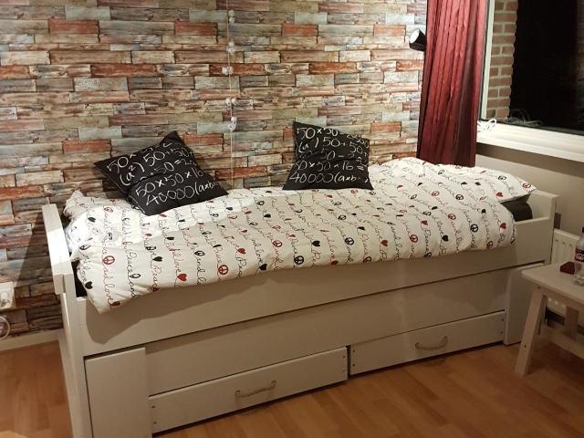 mooie kamer op 1ste verdieping