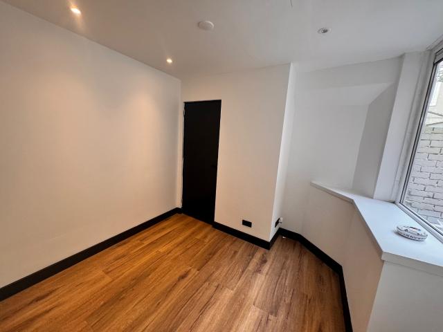 Mooie nette kamer te huur!