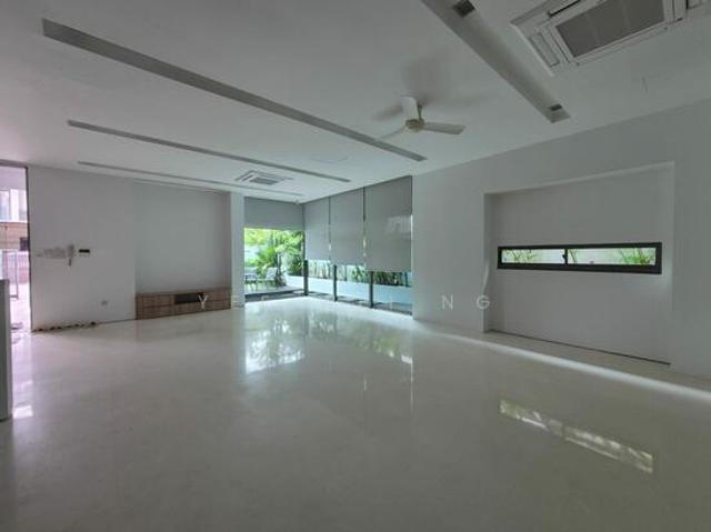 Moonbeam Mt Sinai Semi D 1km Henry Park ️ 8321.8433 Semi Detached House For Sale, $10,000,000, 8 Bed 9 Bath 4,500 sqft $3,333.00 psf