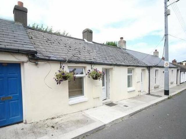 Moorings 3 Moore s Cottages Blackrock Co Dublin