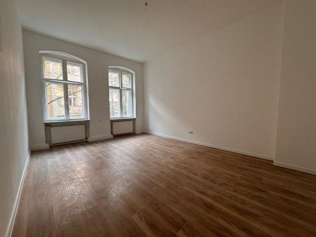 Moabit: Kaiserin Augusta Alle: ERSTBEZUG: 2 Zi AB Whg, HH 2. OG, ca 53 m² per SOFORT zu VERKAUFEN