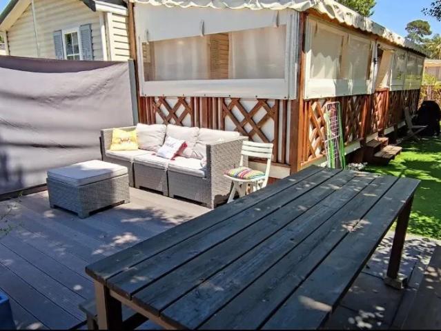 HYERES LES PALMIERS A 200 M DE LA PLAGE MOBIL HOME CAMPING