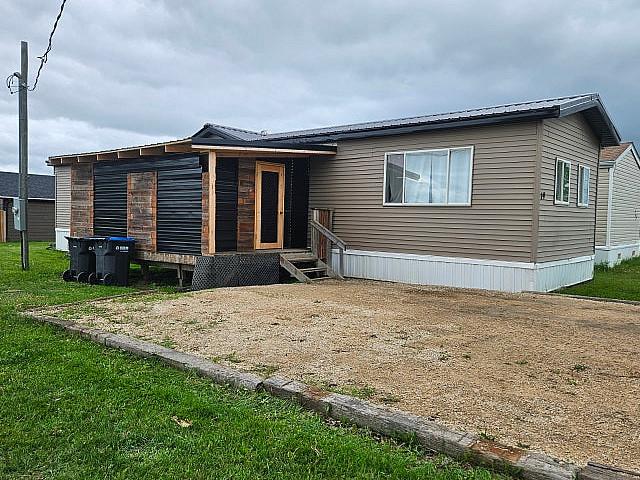 Mobile Home For Sale