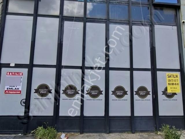 Mobilyacılar Sitesinde 4 Katlı Bodrumu Bulunan Satılık Boş Bina