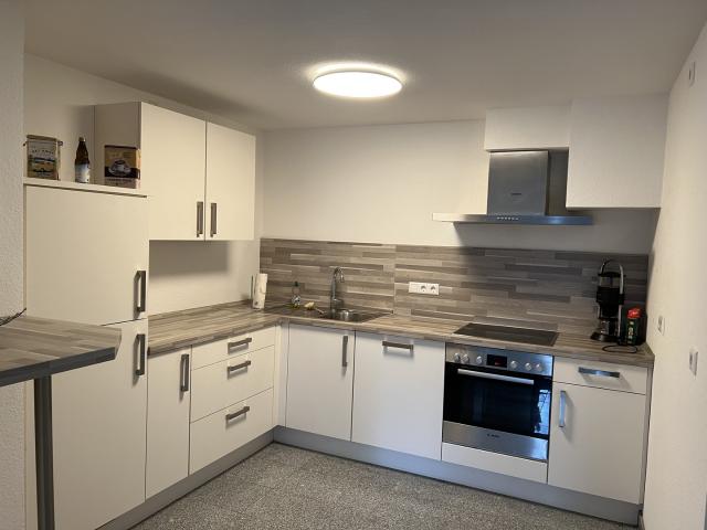 Möbliert* Exklusive 1,5 Zimmer Wohnung mit Terrasse und Fußbodenheizung