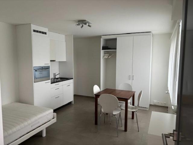 möblierte 1 Zimmer Einliegerwohnung für Wochenaufenthalter