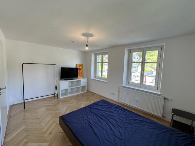 Möblierte Wohnung mit sonniger Terrasse