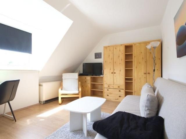 Möbliertes Apartment in sehr zentraler Lage in Rüttenscheid, am Markt gelegen, Nähe U Bahn