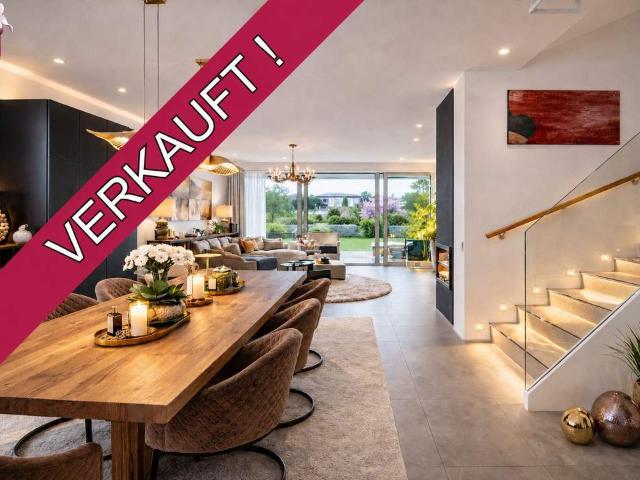 Möbliertes Designer Doppelhaus mit Spa & Pool nahe Wien