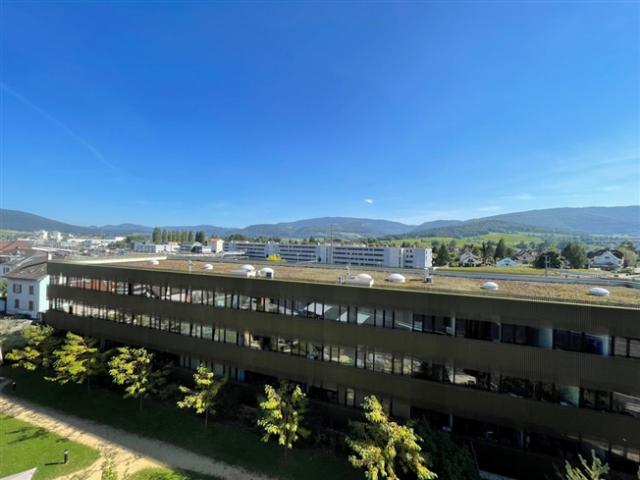 Möbliertes Studio in der Nähe des Bahnhofs mit Blick auf die Landschaft