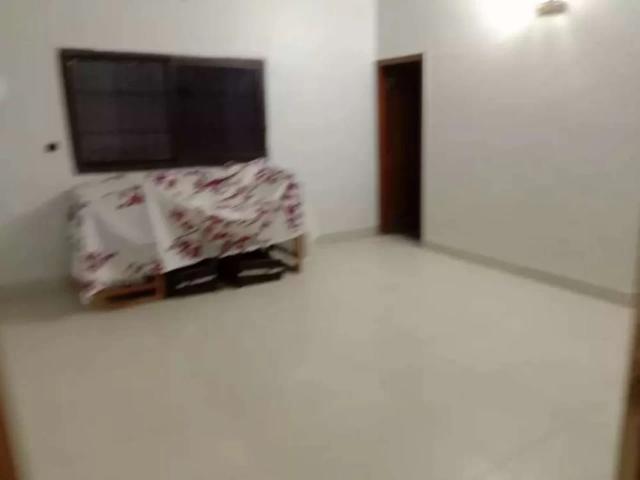 Modal colony. 300 yeards 3 bed DD two unit 2 gate for two famliy Karachi Model Colony Malir ID 46072
