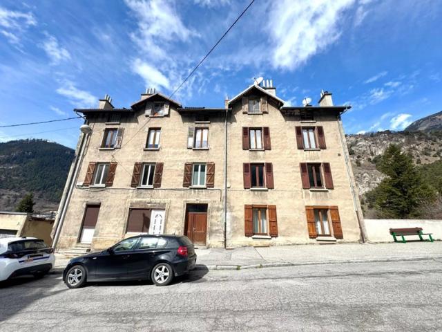 MODANE – 75 m² – Appartement T3