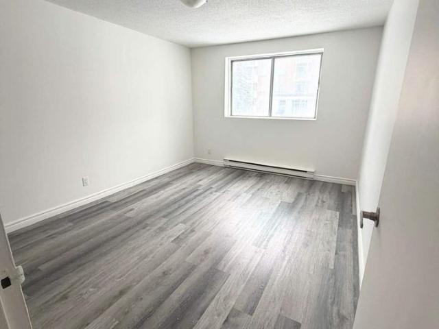 model 44 Bedard 1 Bedroom Apartment for Rent at 44 Rue Bédard, Gatineau, QC J8Y 5Z7 Hull/Quartier de I'Oree du Parc