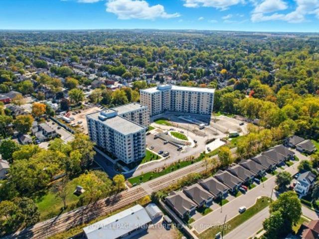Model 98 Moore Street, St. Thomas, ON, N5R 0R5 lease for lease | Listing ID X12997 | Royal LePage