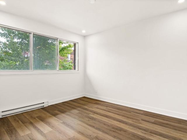 model 2655 Hogan 1 Bedroom Apartment for Rent at 2655 Rue Hogan, Montréal, QC H2K 2T5 Sainte Marie