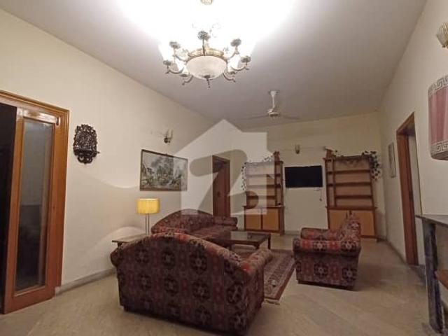 Model Town 16 Independence House For Rent Best Location Easy Excess Very Good Family Environment