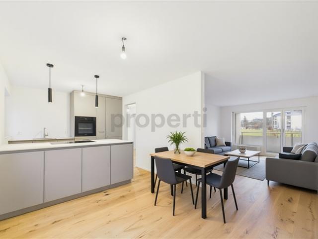 Frisch sanierte 3.5 Zimmer Wohnung mit Balkon in Wittenbach