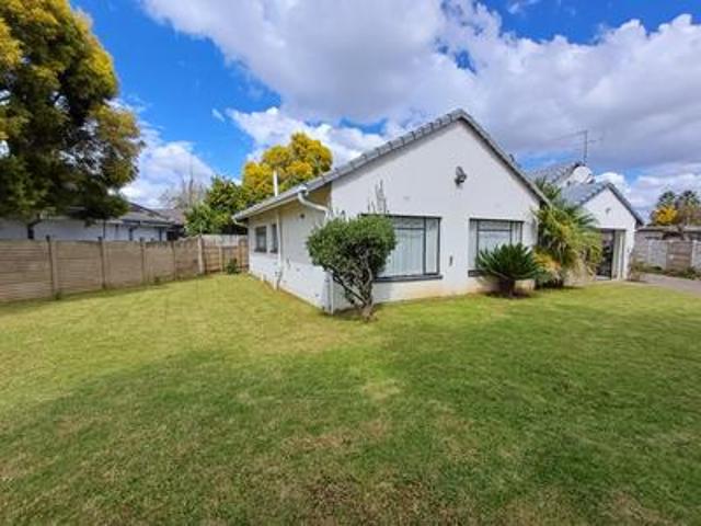 modern 3 bed, 2 bath home in arcon p.