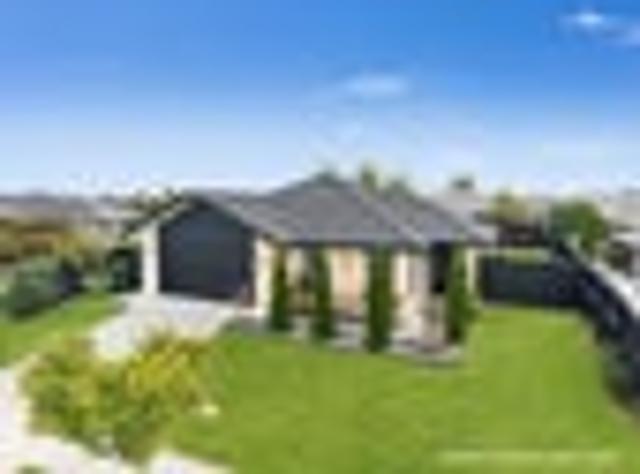 Modern 3 Bed Family Home with Indoor–Outdoor Flow