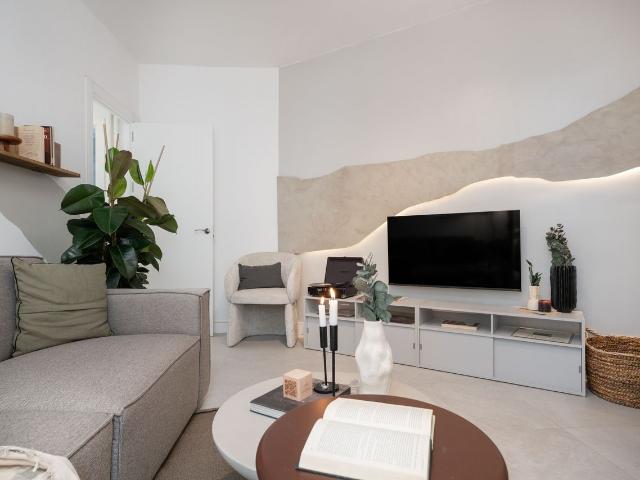 Modern 3 Bedroom Apartment with AC and Designer Furnishings in General Margallo, Madrid Amsterdam Apartments for Rent